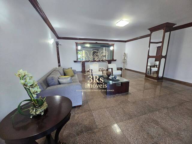 #7606 - Apartamento para Venda em Santos - SP